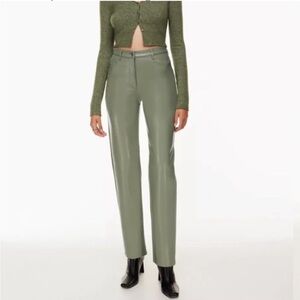 Aritzia Wiltred The Melina Faux Leather
Pant in Bitter Sage Sz 8